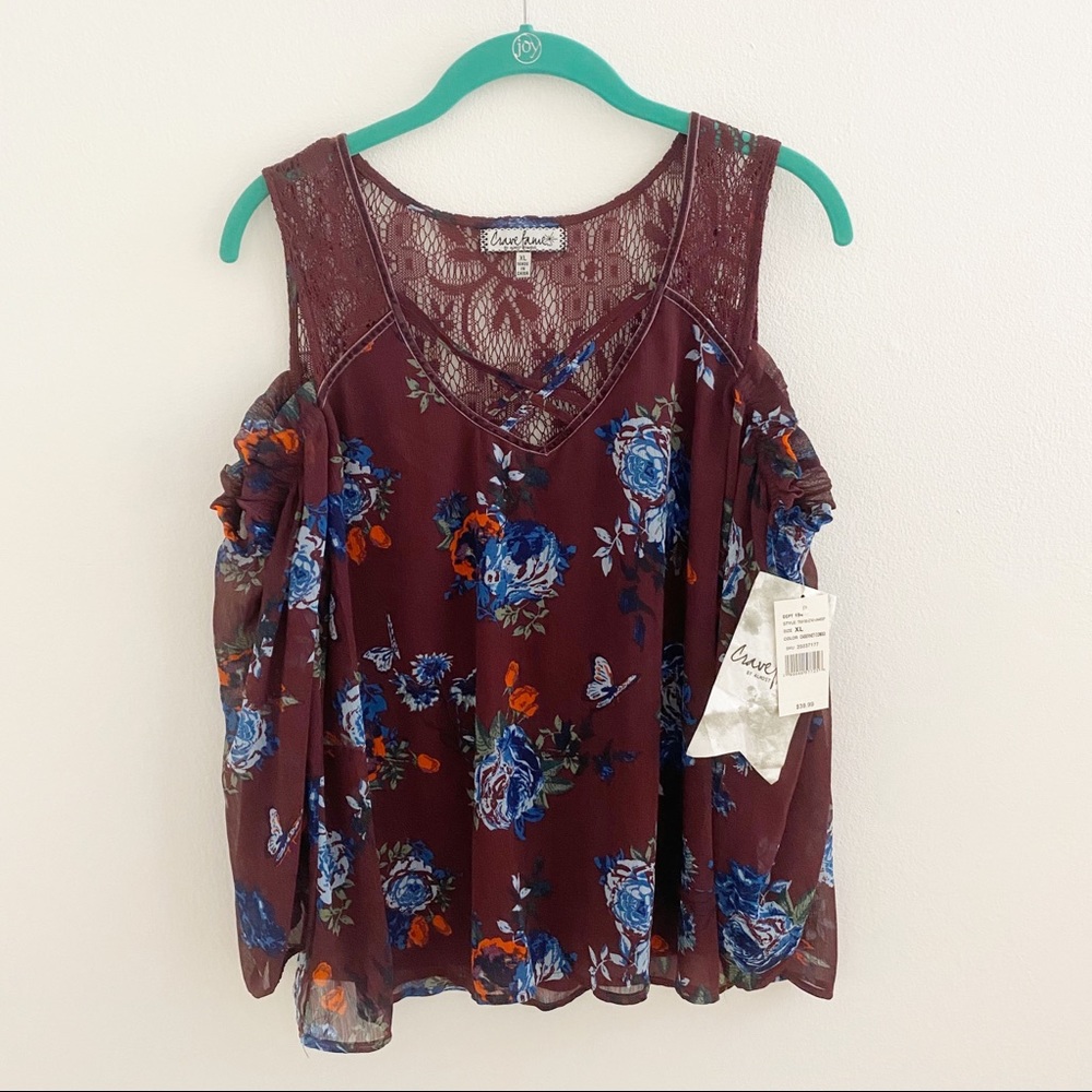 Cravefame/Almost Famous Floral Cold Shoulder Top